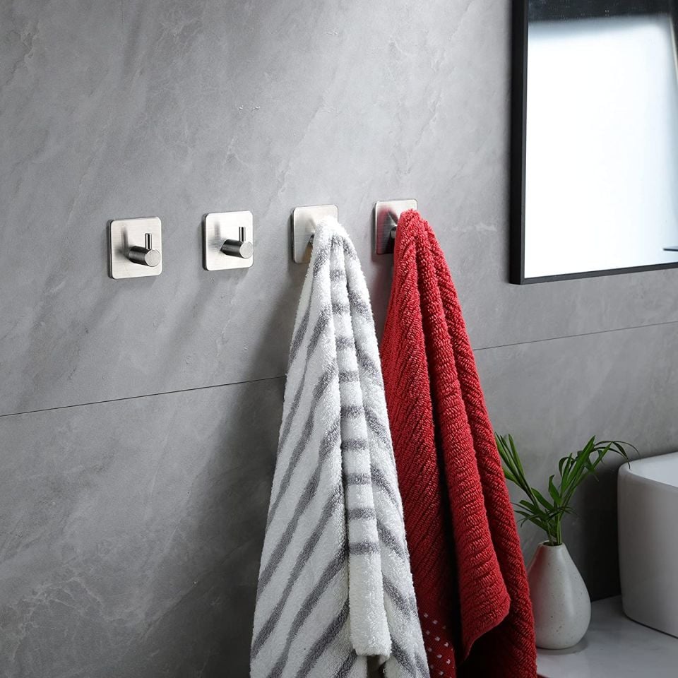 DELTAHOME HAVLULUK - TUVALET KAĞITLIĞI VE 4 AD. ASKILIK SET INOX